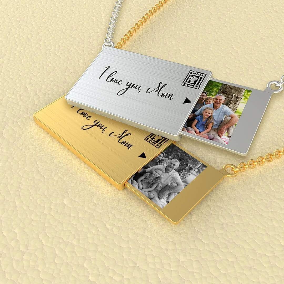 Personalized envelope necklace